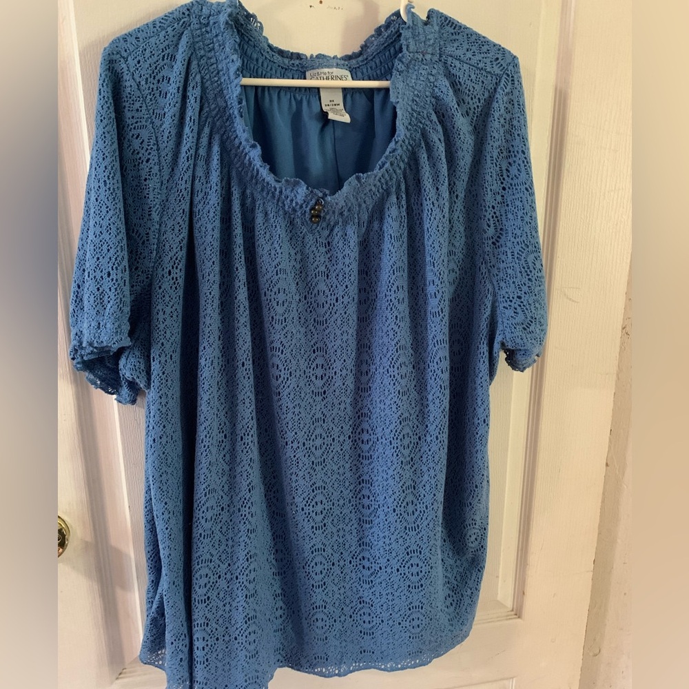 Woman’s plus size shirt